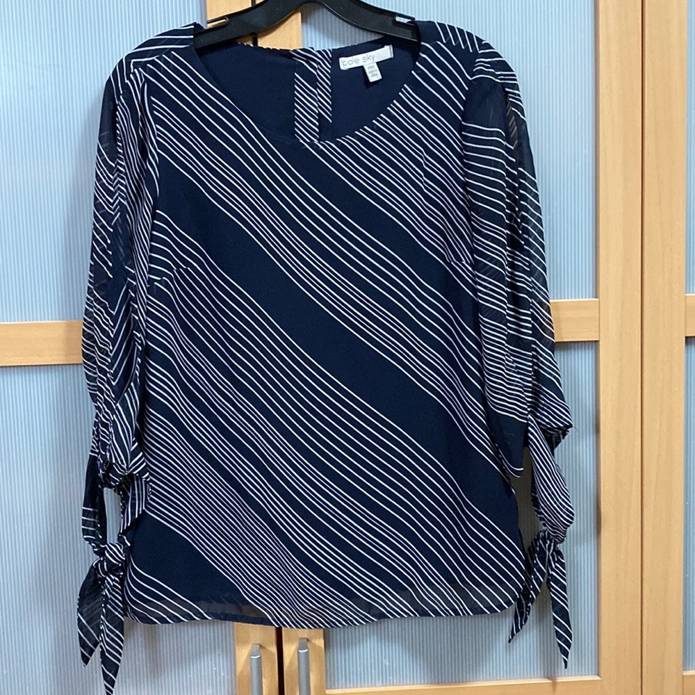 XS Petite Pale Sky Nashua Tie-Sleeved Navy and White Striped Top Stitch Fix